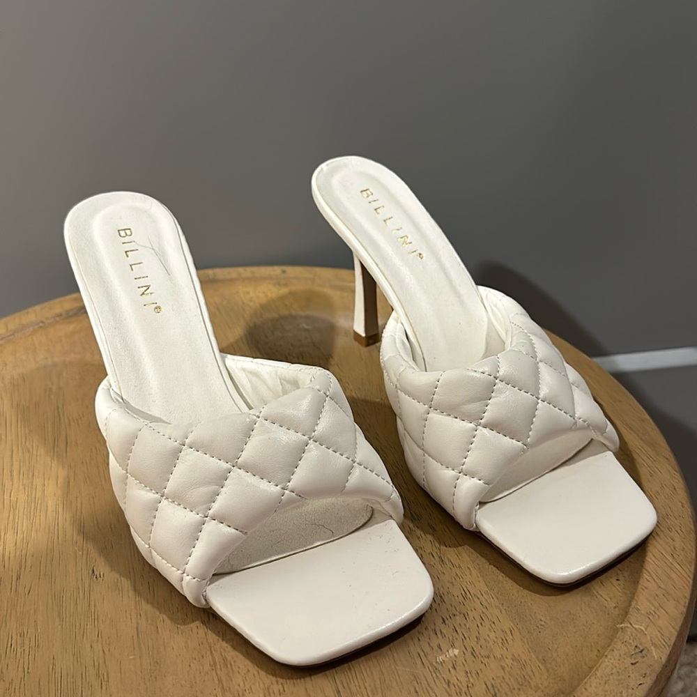 Billini white quilted heels size 9